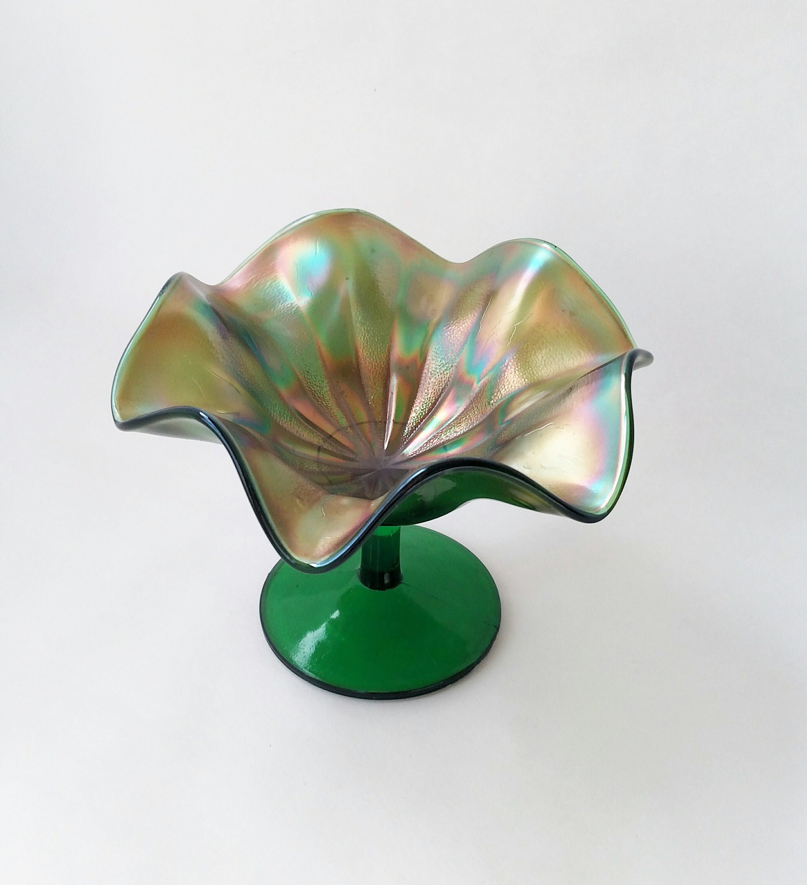Vintage Green Carnival Glass Ruffled Edge Pedestal Bowl