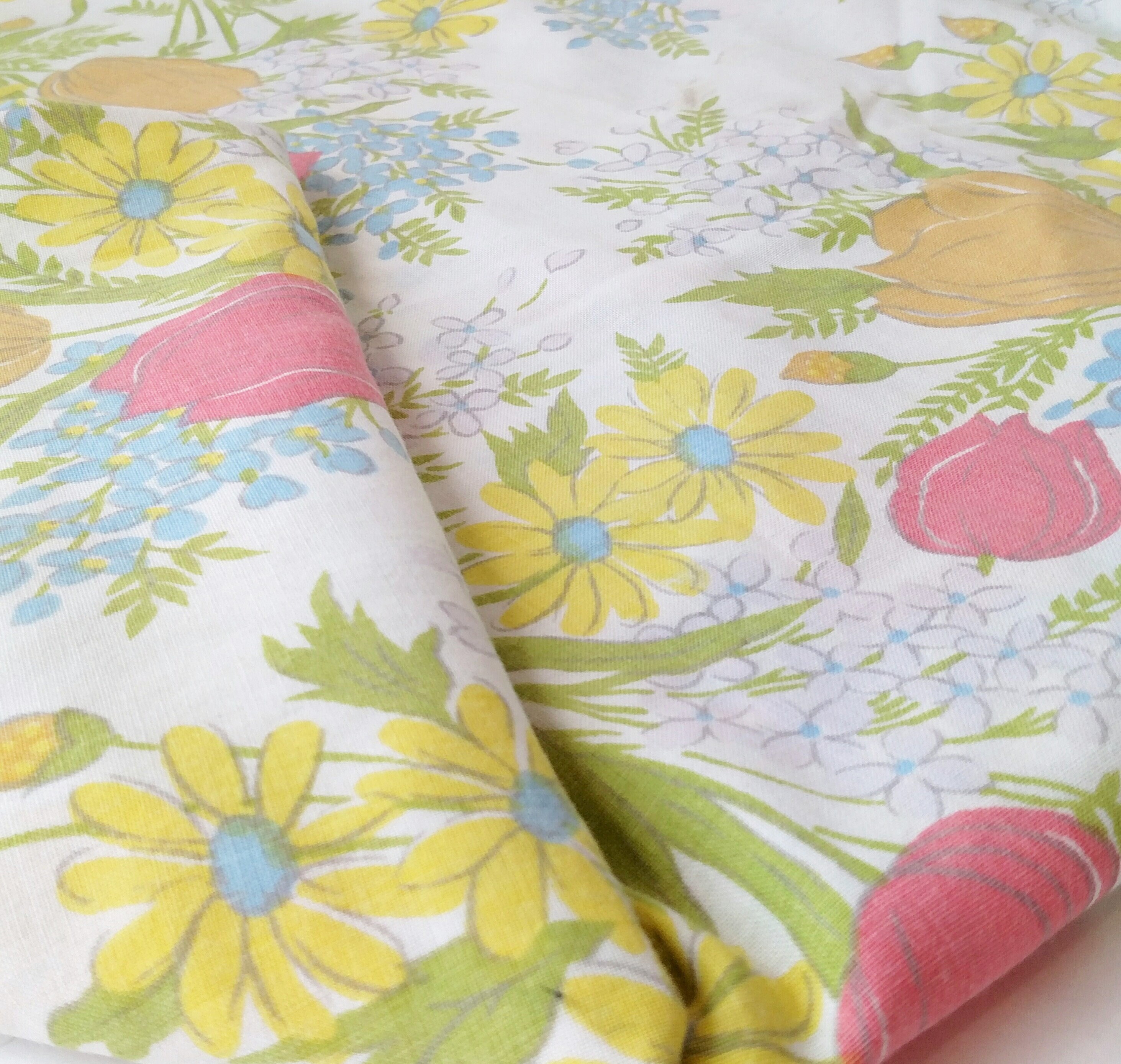 Vintage Floral Full Size Flat Sheet by Dantrel