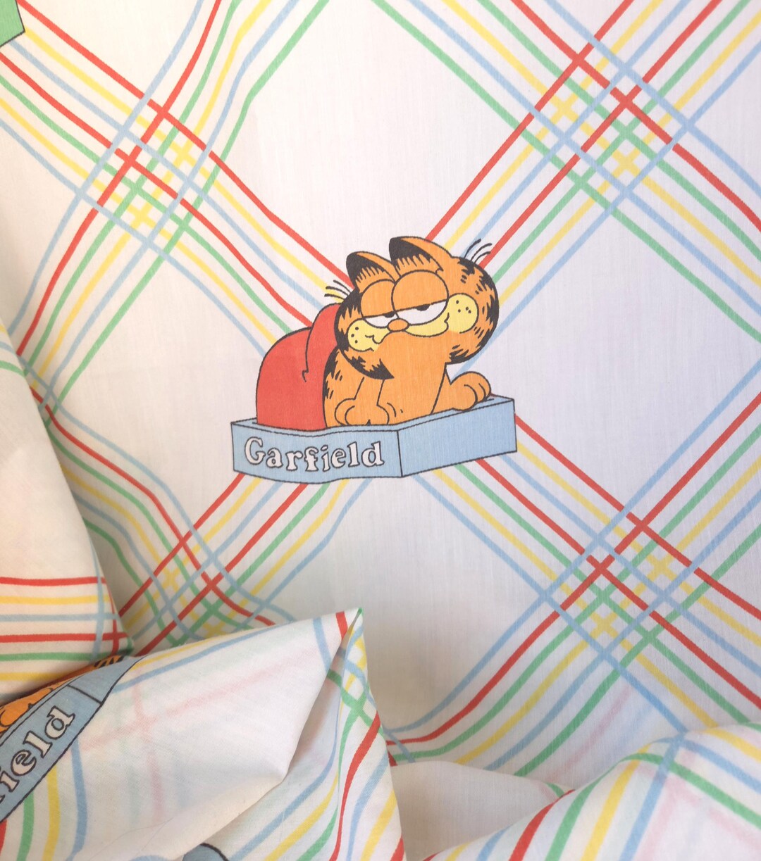 1970's Garfield the Cat Twin Flat Sheet Vintage Kid's Bedding