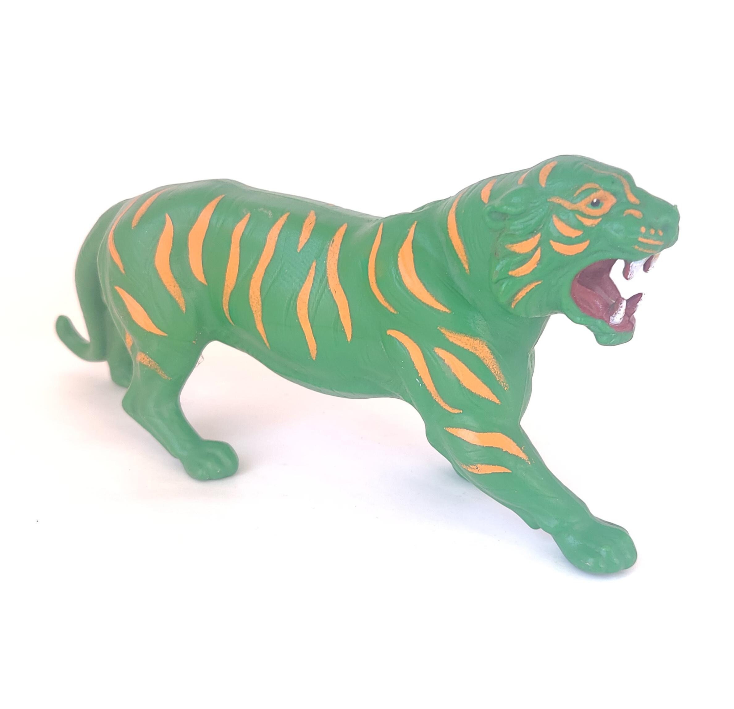 ゲーム・おもちゃ・グッズ Tiger of heman figure Kamen Rider Masked Tiger (SH Figuarts Bandai) Figure Review