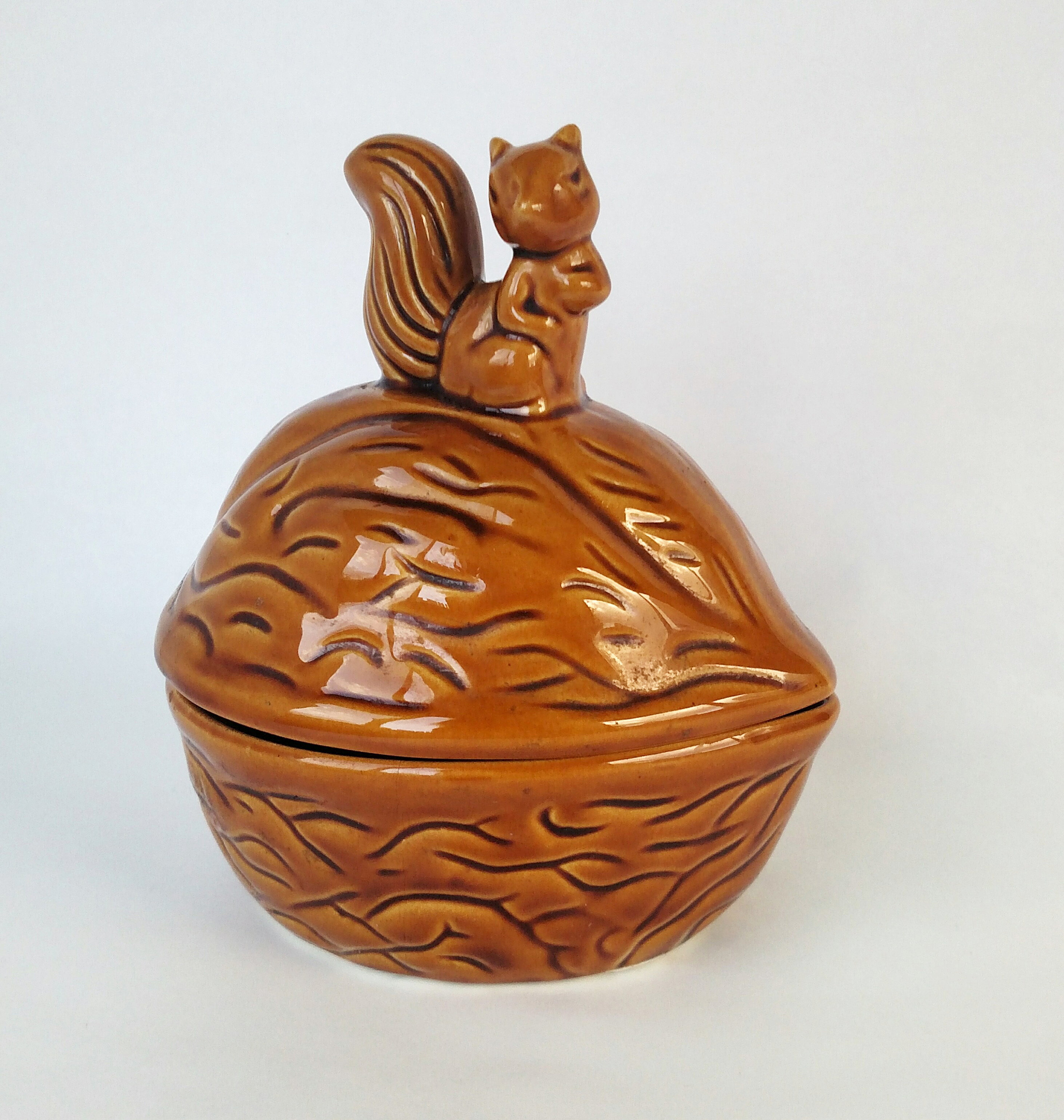 Vintage Squirrel and Nut Covered Candy Dish