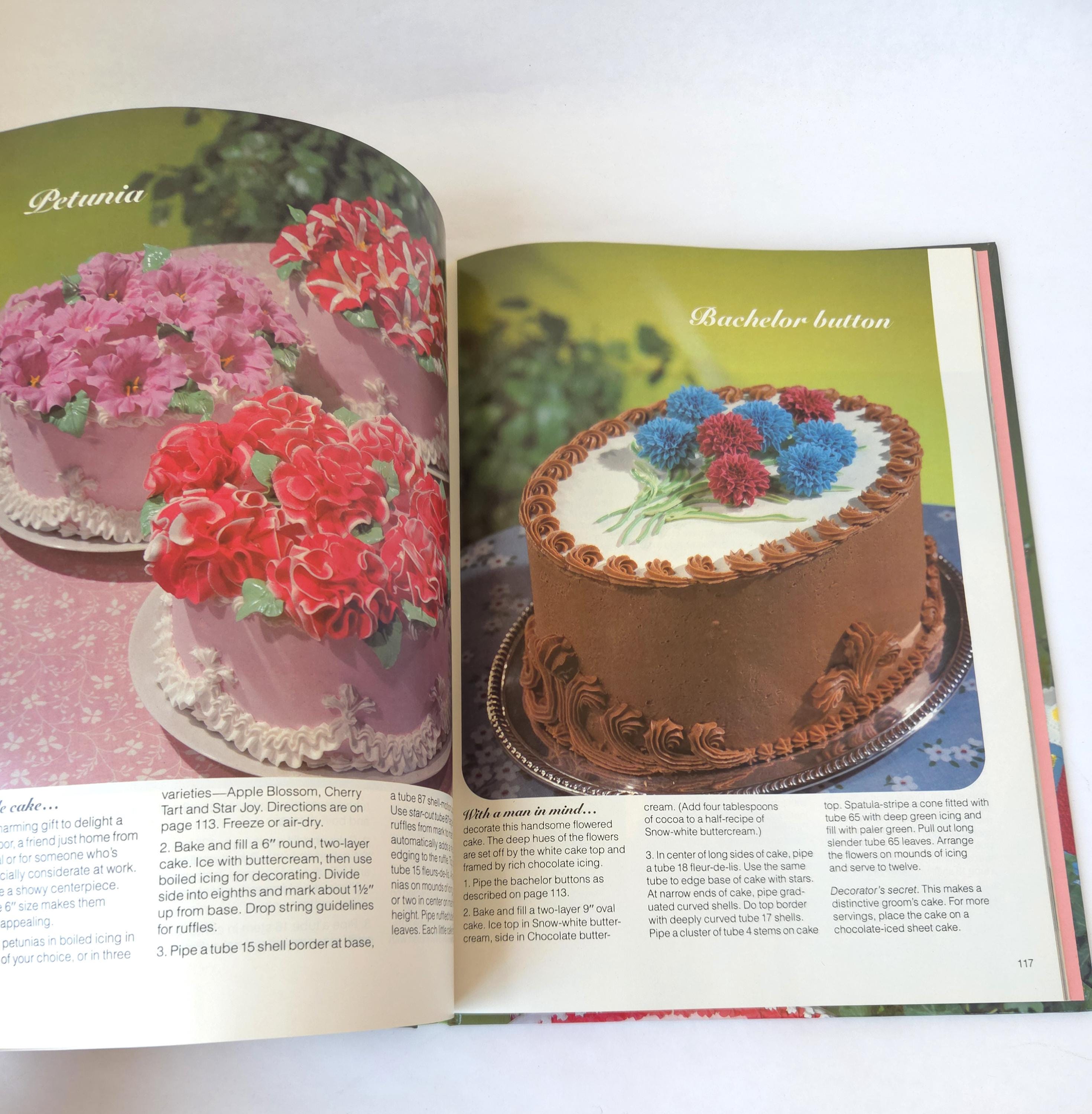 1980 Celebrate! VI - the Annual for Cake Decorators by Wilton