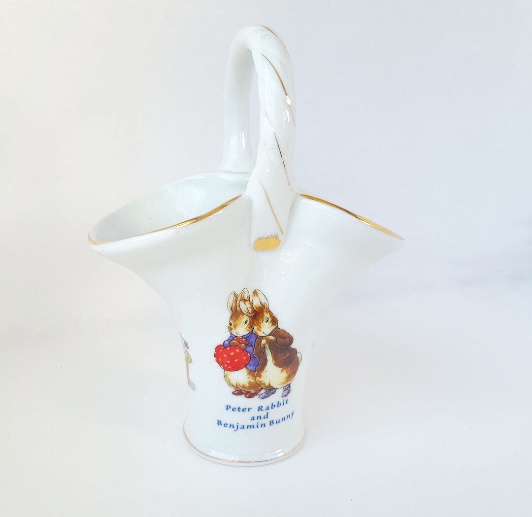 Peter Rabbit Vases The World of Beatrix Potter Peter Rabbit and Benjamin Bunny Porcelain ...