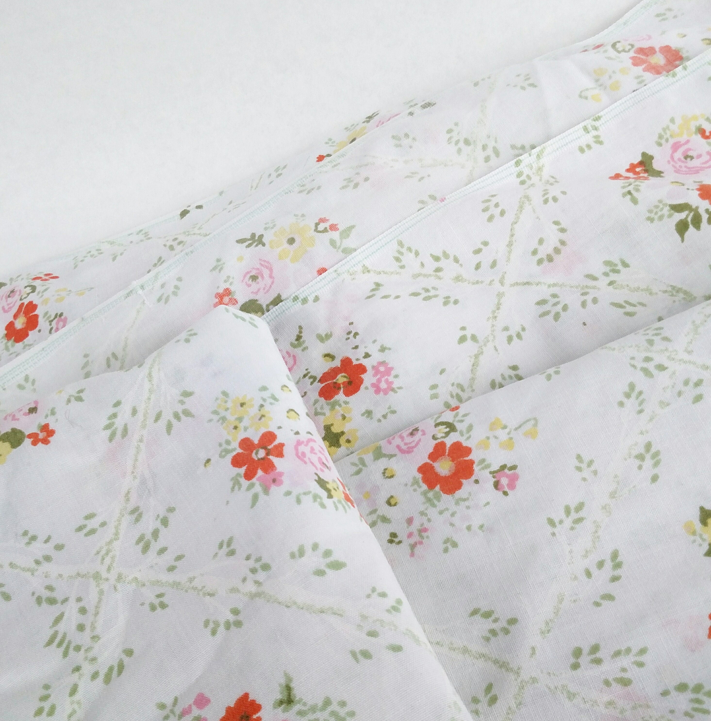 Vintage Cottage Chic Floral Full Size Flat Sheet