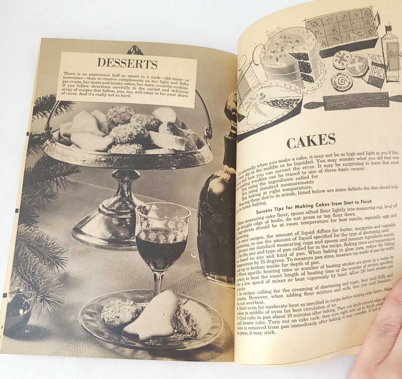 Vintage 1964 Today's Woman Cook Book Vintage Cookbook / Sixties Cookbook / Vintage Kitchen image 6