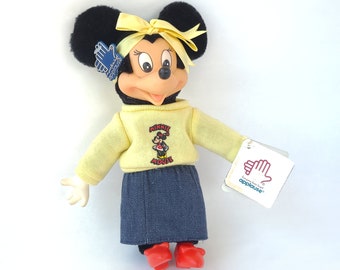 Vintage 1980's Trendy Minnie Mouse Plush #8413 by Applause - Eighties Plush / Vintage Disney / Eighties Toy