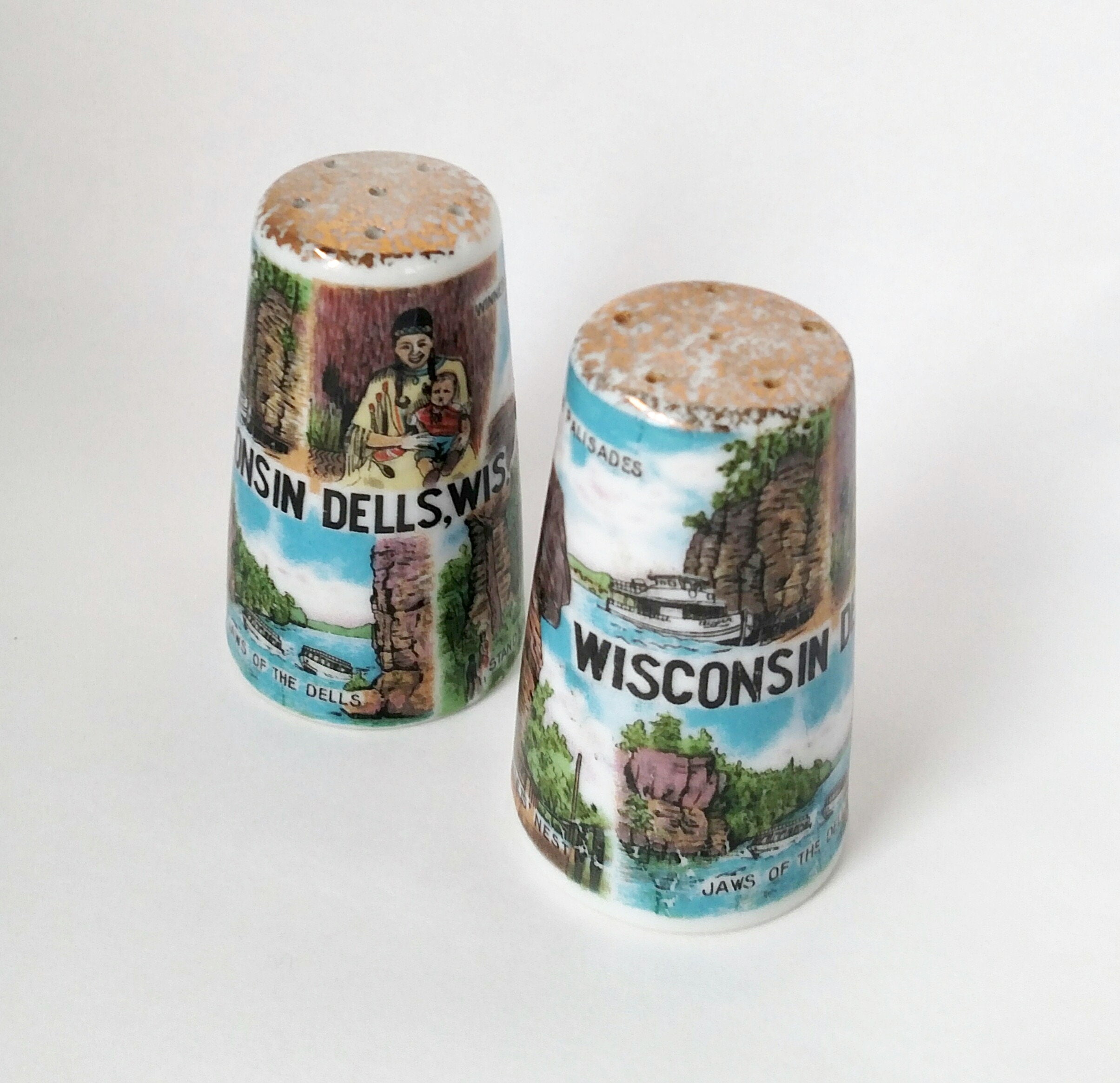 Vintage Wisconsin Dells Souvenir Ceramic Salt and Pepper Shakers