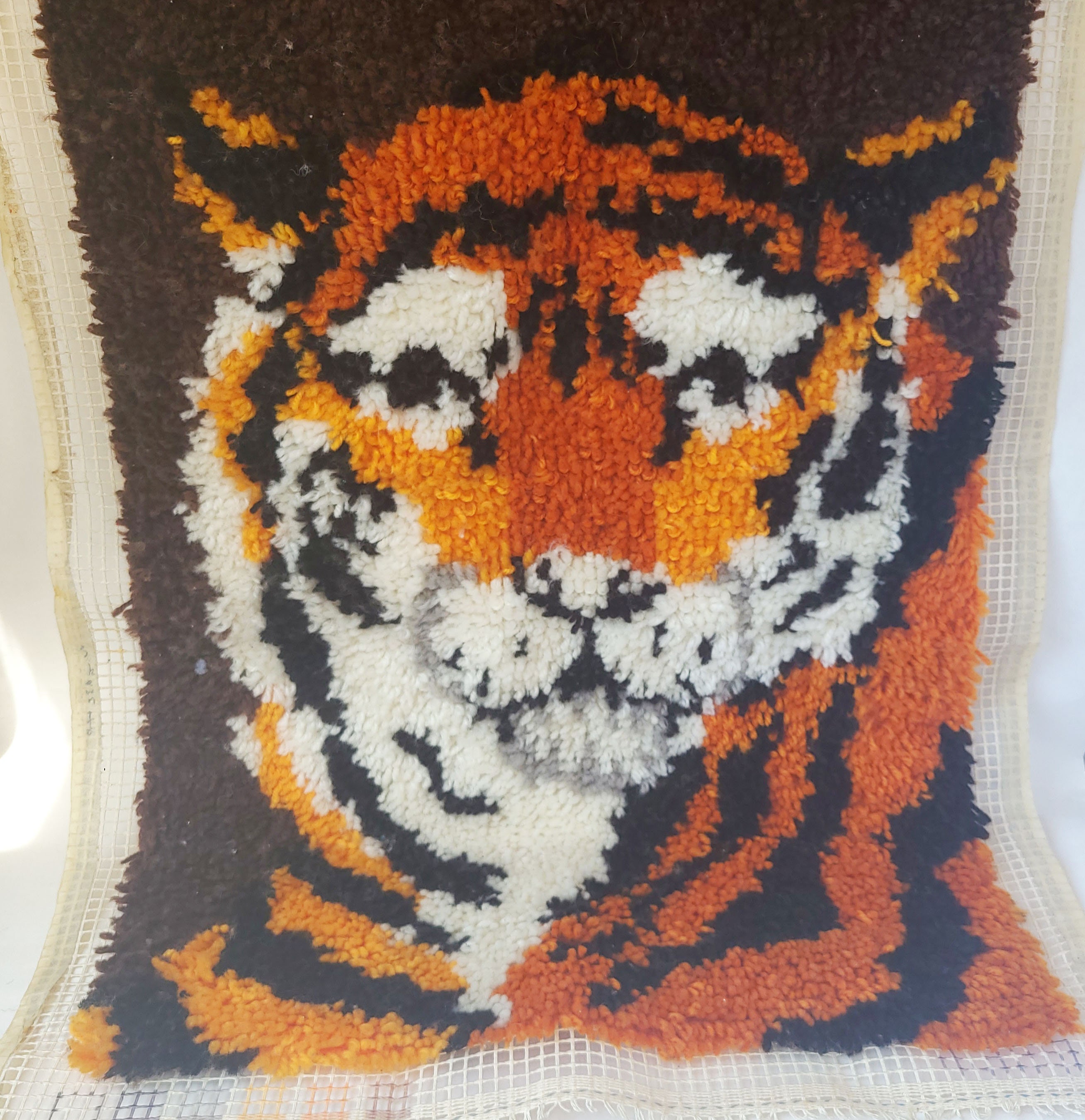Vintage Tiger Latch Hook Rug Panel – 70s Jungle Cat Wall Art  Retro Dabbing Tiger Latch Hook Rug Wall Hanging Orange Blue Funky Animal Decor main image 1