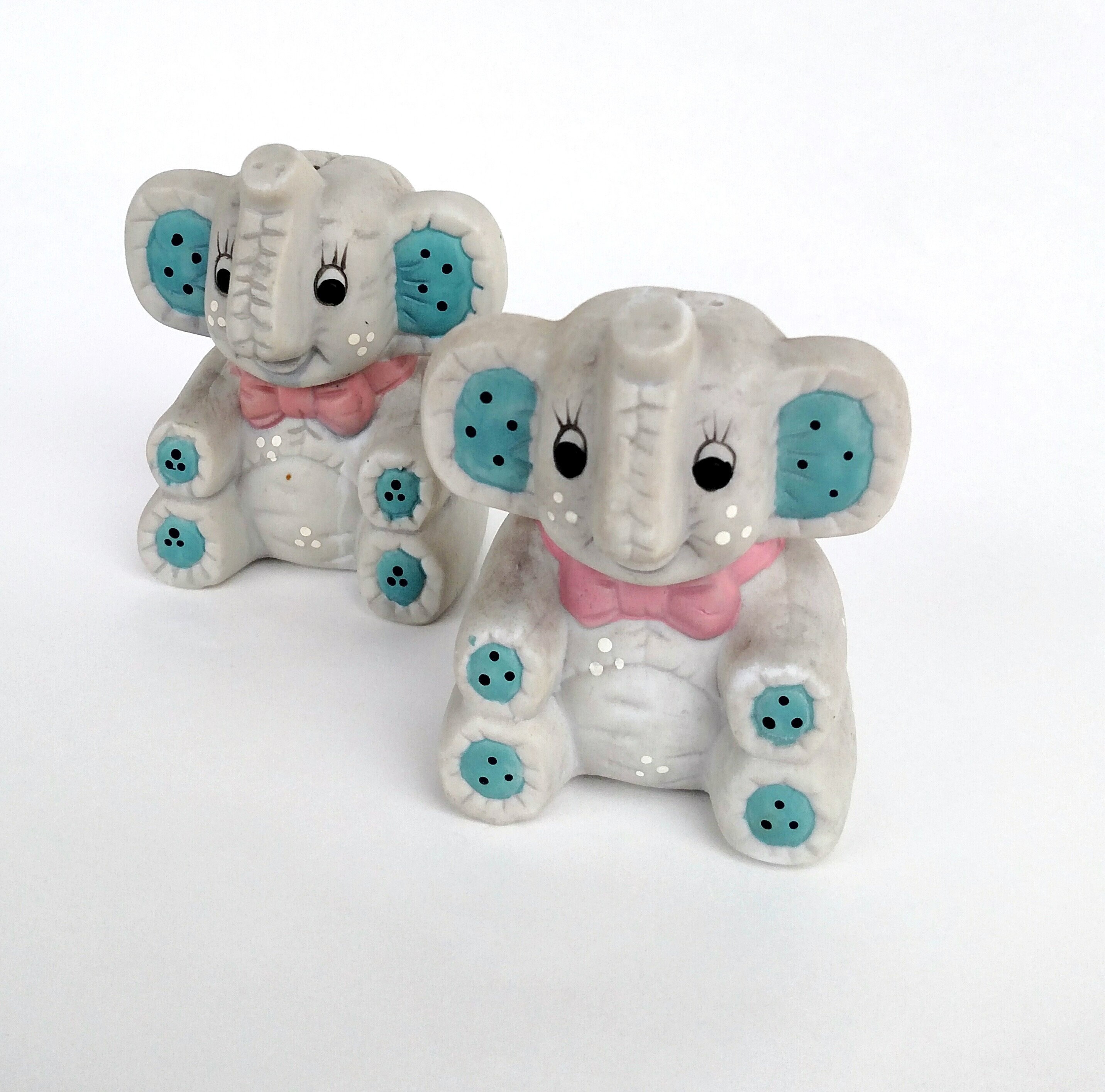 Vintage 1980's Elephant Salt and Pepper Shakers