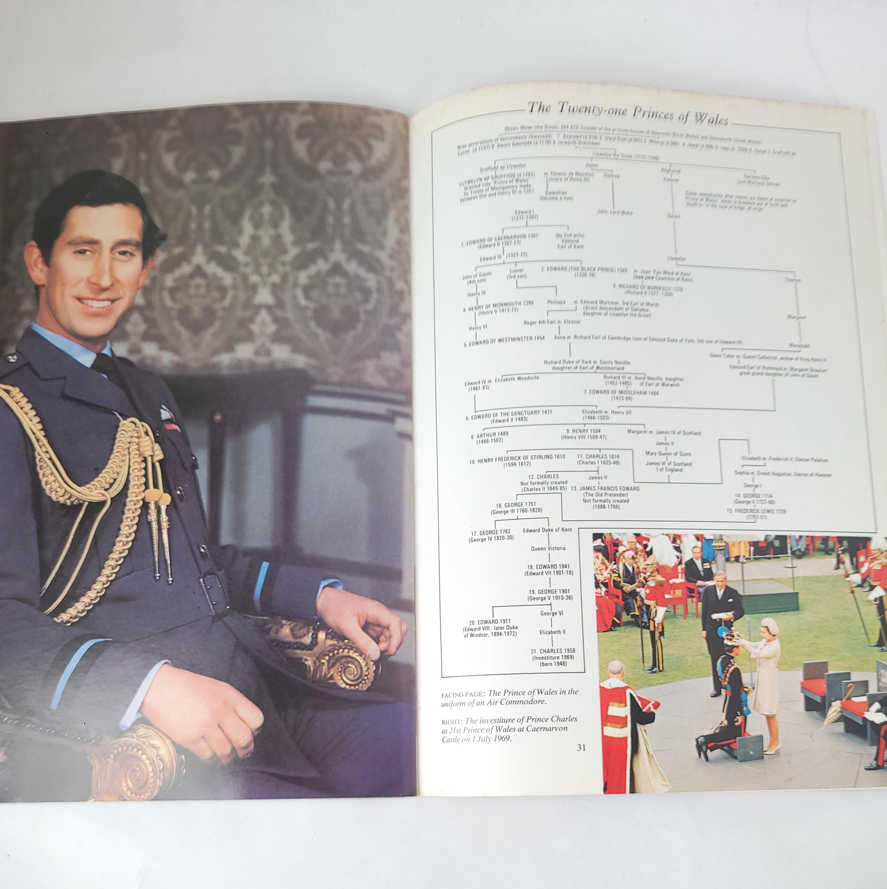 1981年ロイヤルウェディング記念ブック：チャールズ皇太子とダイアナ妃