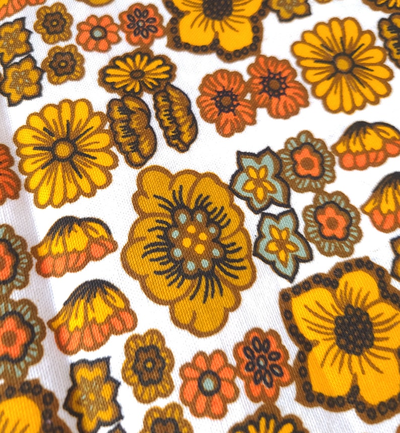 Vintage Dupont Savalux Screen Print Floral Fabric 62 x 49 Groovy Fabric / Retro Fabric / Vintage Fabric image 10