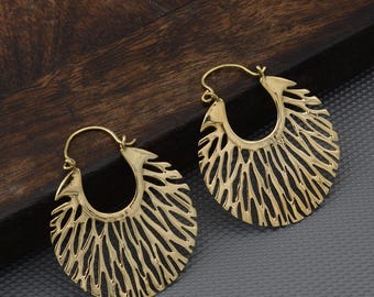 Halloween Brass Hoop Earrings – Gothic Skeleton Sunburst Design, Witchy Boho Jewelry, Spooky Festival Gift for Her