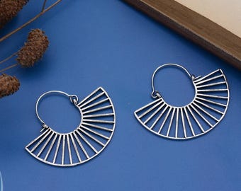 Halloween Fan Hoop Earrings – Gothic Silver Statement Jewelry, Witchy Boho Festival Earrings, Spooky Gift for Her