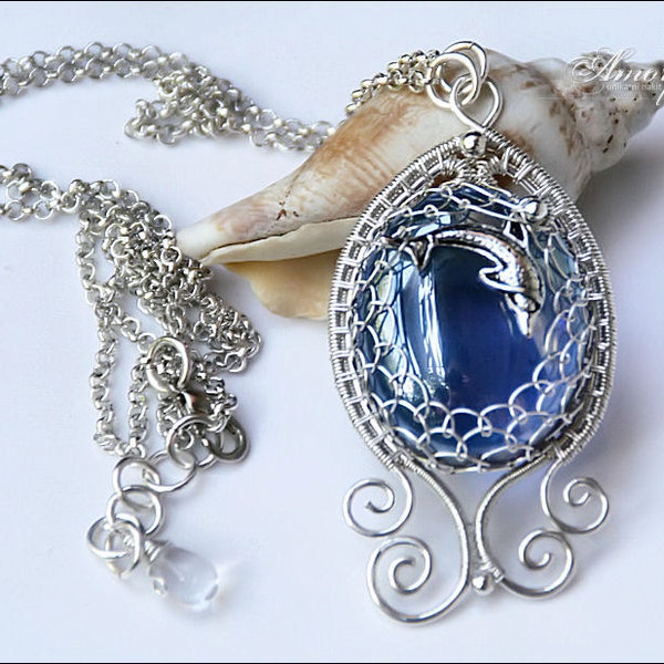 Wire wrapped pendant necklace, glass and silver plated - Dive in
