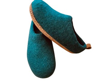 Felt | Merino Wool Slippers | Slip-On | Shoes | Suede Sole | Adult | Unisex