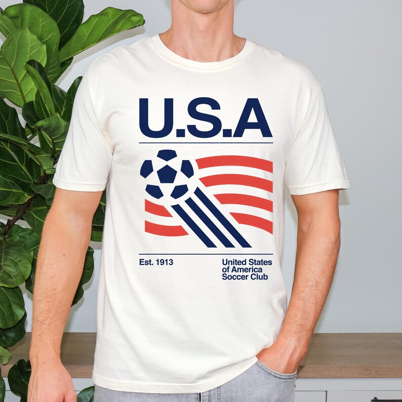 USA Soccer World Vintage Comfort Colors Shirt, USA Soccer Retro Shirt, United States Football Tee, US Soccer Gift bild 7