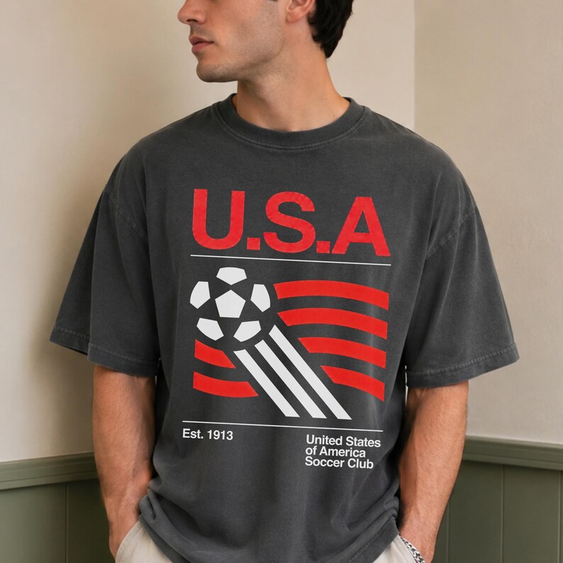 USA Soccer World Vintage Comfort Colors Shirt, USA Soccer Retro Shirt, United States Football Tee, US Soccer Gift bild 6