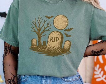 Vintage RIP Graveyard T-shirt: Spöklik Halloween-gravstensgrafik