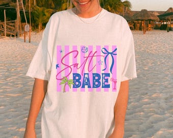 ソルトベイブシャツ、ビーチベイブTシャツ（レディース）、コケットサマーTシャツ、バケーションシャツ（レディース）、コンフォートカラーズビーチシャツ、彼女への夏のギフト