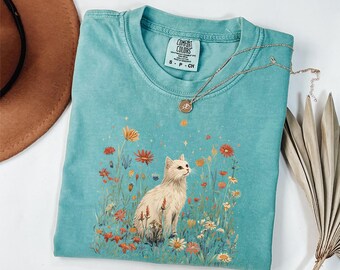 ヴィンテージ猫シャツ 花柄子猫Tシャツ コテージコア風 かわいい猫好きへのギフト レトロな花柄猫グラフィック ソフトネイチャーシャツ