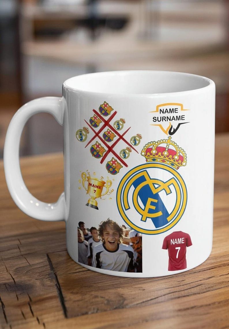 Décoration de mug personnalisée pour une fête | Real Madrid, Barcelone ou équipe de votre choix | Fichier PDF/PNG imprimable | Nom, numéro et âge personnalisés | Téléchargement numérique image 9