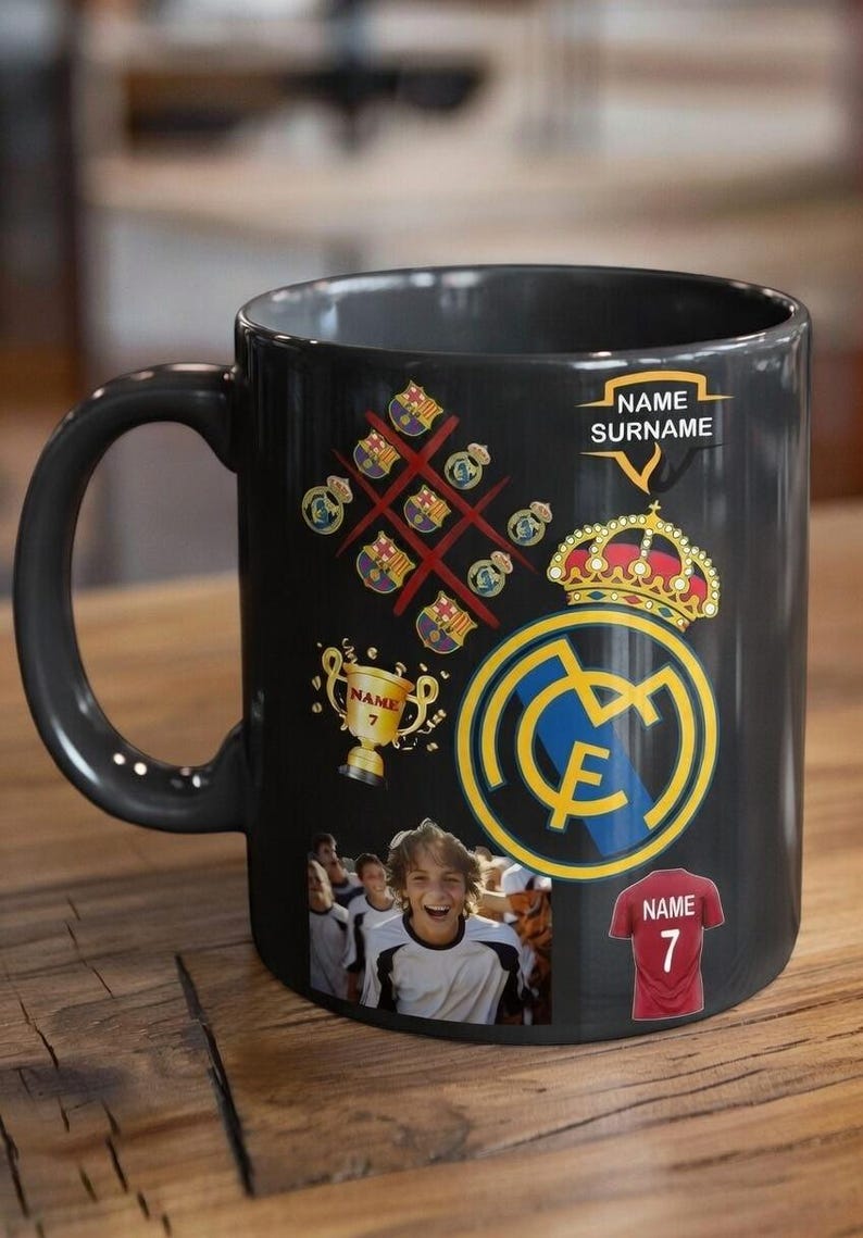Décoration de mug personnalisée pour une fête | Real Madrid, Barcelone ou équipe de votre choix | Fichier PDF/PNG imprimable | Nom, numéro et âge personnalisés | Téléchargement numérique image 6