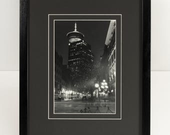 伝統的な白黒暗室プリント - タイトル: 蒸気時計の12分（デュアルトーン）