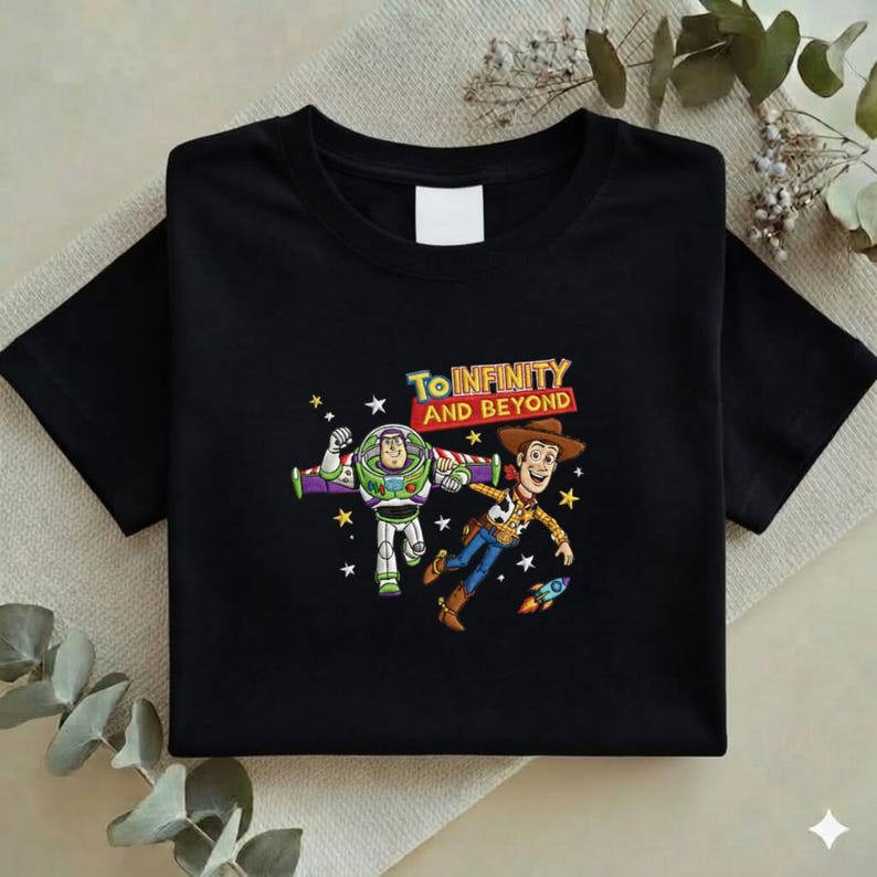 K&ouml;nnte beinhalten: Ein Set aus drei Keramikbechern mit gesprenkelter, matter Oberfl&auml;che. Die Becher sind in Creme-, Hellgrau- und Dunkelgraut&ouml;nen gehalten. Jeder Becher hat ein schlichtes, minimalistisches Design.