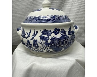 Churchill England Blue Willow serving Dish Vintage Blue White Oriental Willow