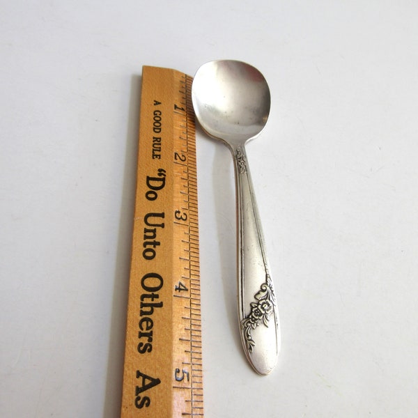 Queen Bess II Baby Spoon Tudor Plate Oneida Community plate loss and teeth marks