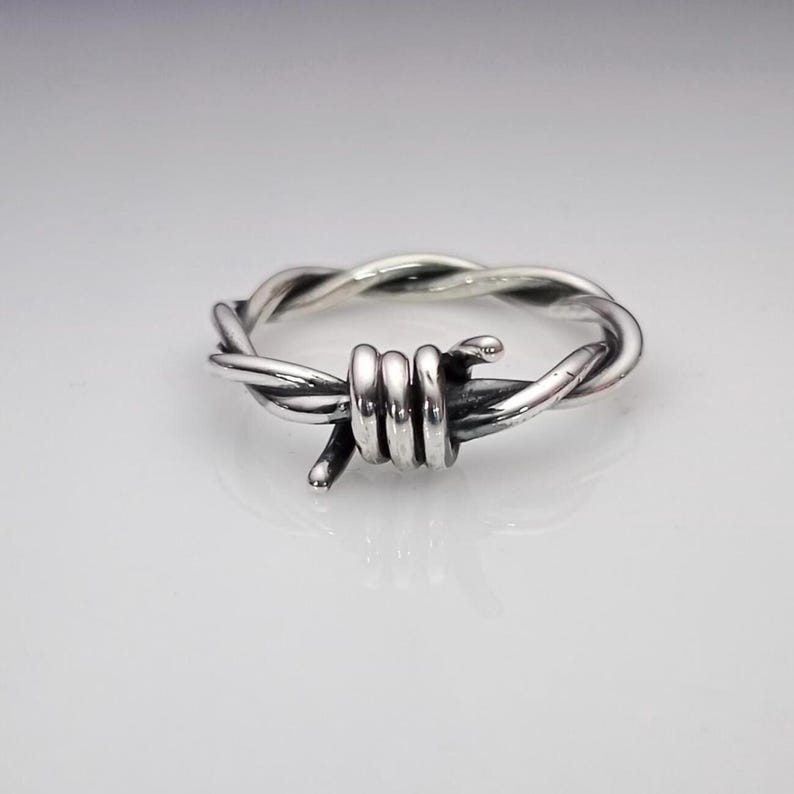 Anello in argento sterling con filo spinato – Gioiello gotico punk di tendenza, regolabile immagine 4