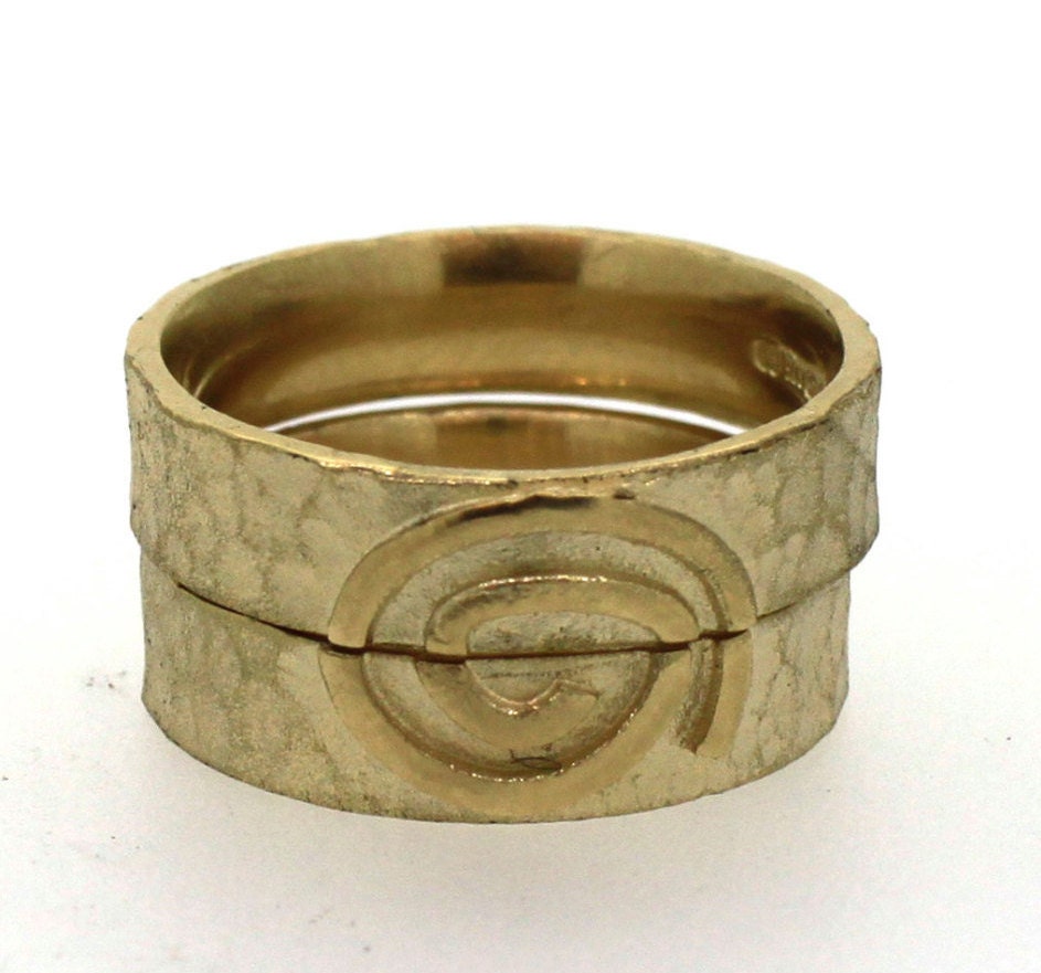 Gold Split Spiral Rings