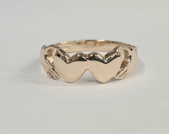 Gold double heart ring