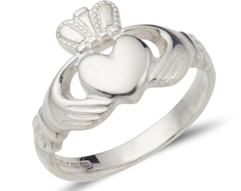 Ladies Claddagh in Sterling Silver