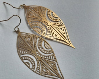 Brass Leaf Earrings, Large Leaf Earrings, Filigree Earrings, Boho Earrings, Statament Earrings, Boho Chic, Ornate Brass Earrings, Gift Idea