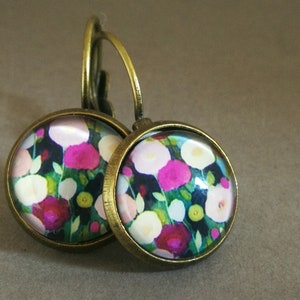 Fuchsia Flower Earrings. Purple  Flower Earrings. Vintage Flower Earrings. Floral Earrings. Christmas Gift. Boho Earrings. Gift Idea