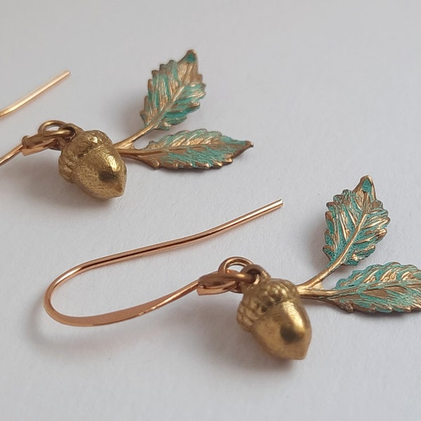 Brass Acorn Earrings. Autumn Earrings. Patina Leaf Earrings. Small Earrings. Patina Acorn Earrings. Dainty Earrings.Short Earrings.Gift Idea
