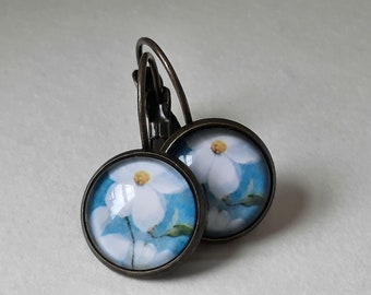 Anemone Earrings. Floral Earrings. Daisy Earrings. Delicate Earrings. Vintage Flower Earrings. Blue White Floral Earrings. Floral Gift