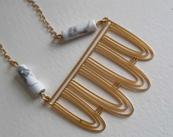 Geometric Brass Necklace. Brass Art Deco Necklace. Boho Chic Necklace. Layering Necklace. Bohemian Jewelry. Boho Chic
