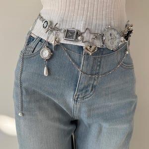 Y2K Punkklocka Midjekedja Bälte, Silver Charm Byxkedja, Vintage Klockor Jeanskedja, Layered Fickkedja, Retro Punk Streetwear Accessoar