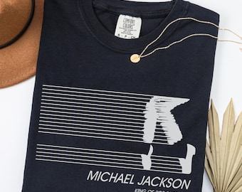 King of Pop Vintage 90's T-Shirt, Michael Jackson 90s Retro Shirt, Music Tees, Vintage Graphic Tee Womenswear Top, Comfort Colors® T-Shirt