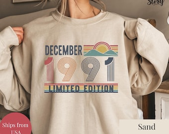 1991 Retro Birthday Sweatshirt – Vintage 35th Birthday Gift – Unisex T-Shirt for Men & Women – Classic 90s Style Party Anniversary Outfit