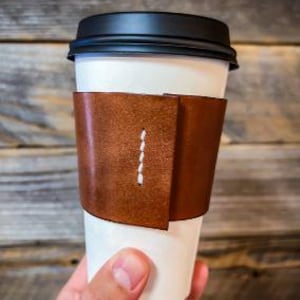 Patrones de cuero / Portafolios de cuero / Funda de cuero para taza / Artículos de cuero / Cubilete para dados / Taza Stanley / Taza Starbucks / Portatazas