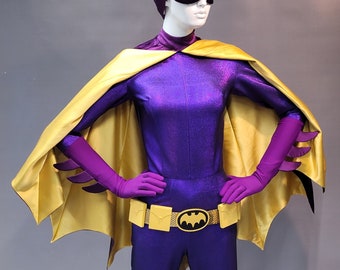 Fledermaus Frau Cape