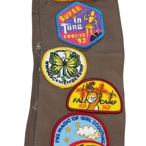 Vintage Girl Scout Brownie Sash Panel Northwest Georgia Troop 84 w/Patches 90s image 9