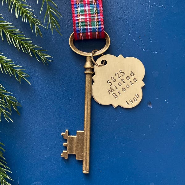 New home gift, personalized, realtor gift, housewarming, first home ornament, wedding gift,