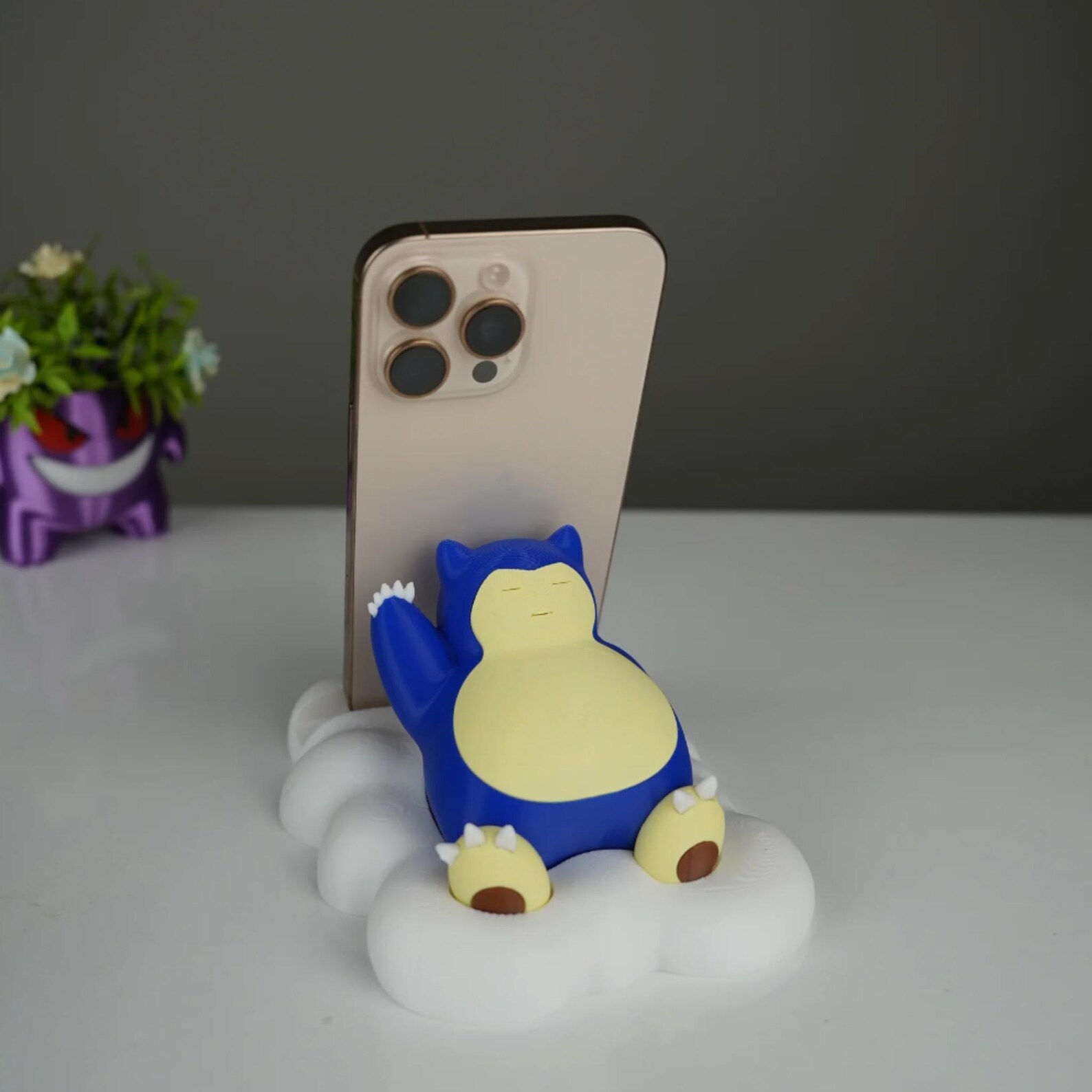 Sleepy Monster Phone Holder • Desk Phone Stand • Gaming & Office Display • Gift for Gamers