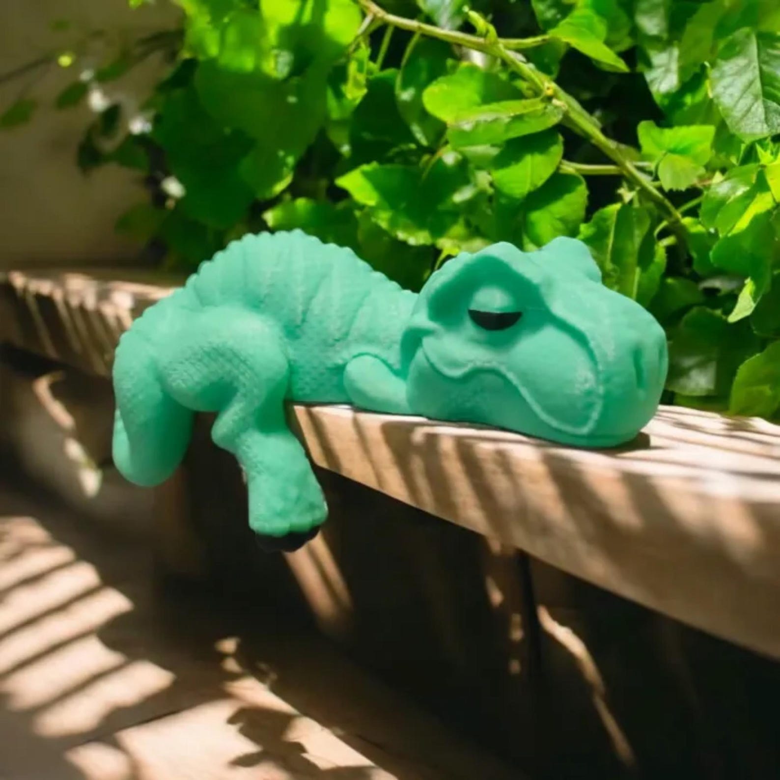Schlafende T-Rex Schreibtisch Figur | Niedliche Dinosaurier Regal Dekoration für Zuhause, Büro, Pflanzen & Geschenk Displays