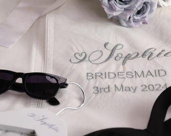 Personalised Bridal & Groom Wedding Dress Cover, Personalised bridesmaid dress bag,wedding dress bag,Bridal Gift, Wedding Gift