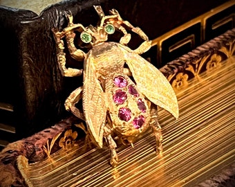 14k gold Victorian Fly pin, Ruby and emerald, insect jewelry, bug brooch, heavy solid gold with designer mark AM